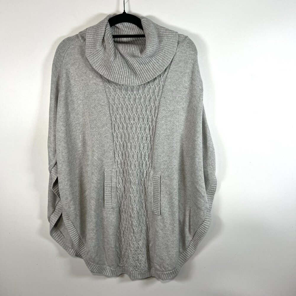 Cabi Women’s Cowl Neck Gray Poncho Sweater With Kangaroo Pouch Size XS Oversized